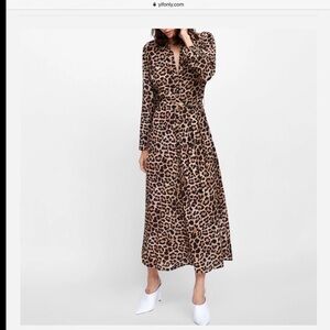 Leopard Print Maxi Dress